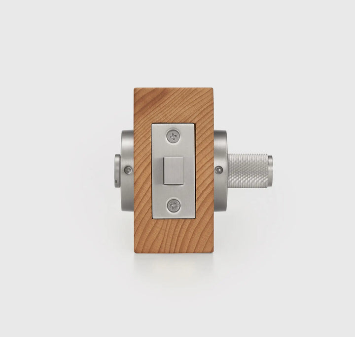 ARLO Knurled Bathroom Thumb Turn Lock, Premium-quality solid brass construction, Ideal for bathrooms, WCs, privacy rooms, and meeting spaces