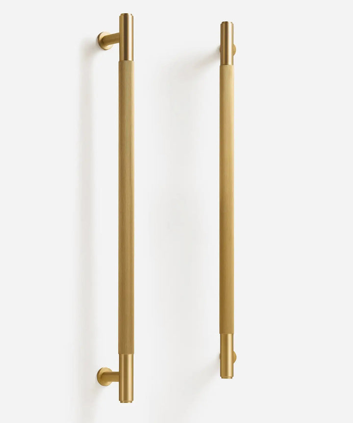 MAGNILA Solid Brass Kitchen, Cabinet, cupboard and wardrobe Handles - Satin brass