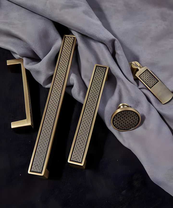 MANTRA Solid Brass Kitchen & Cabinet handle, premium designer cabinet & drawer handles