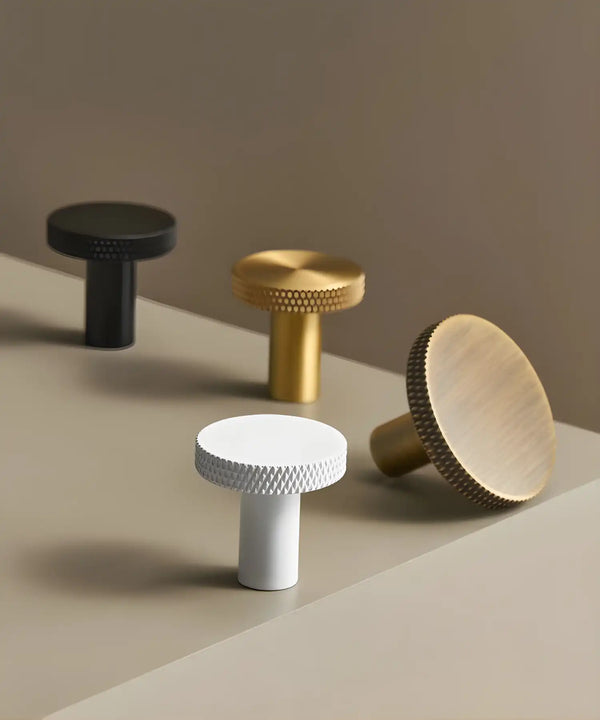 MORIAH Knurled Solid Brass Knob