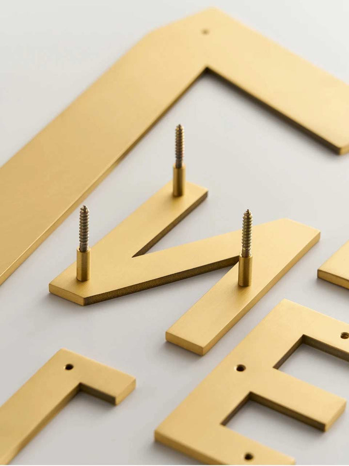 PANTRYA Satin Brass House and Door Numbers & Letters