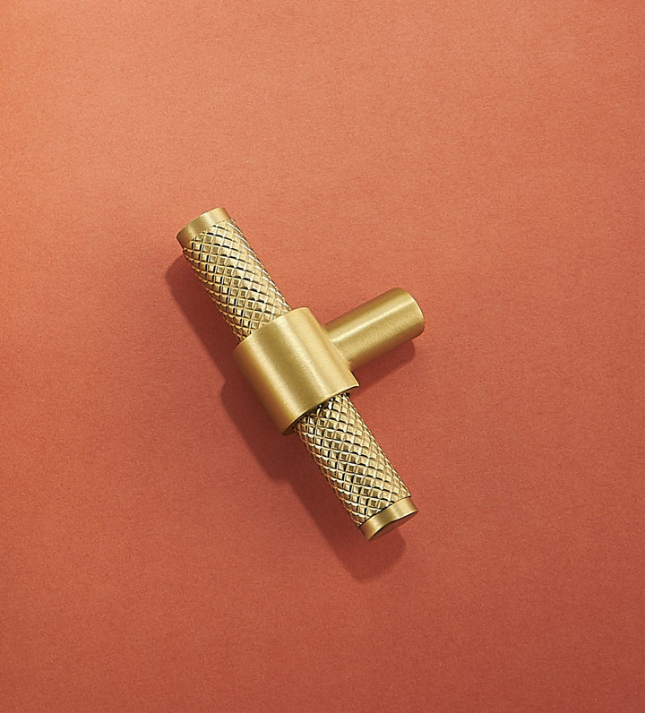 CONNEL Knurled Solid Brass T-Bar Handle - Luxury Handles