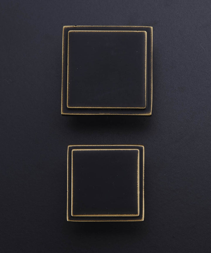 COTTAGE Solid Brass Embossed Square Knob - Luxury Handles