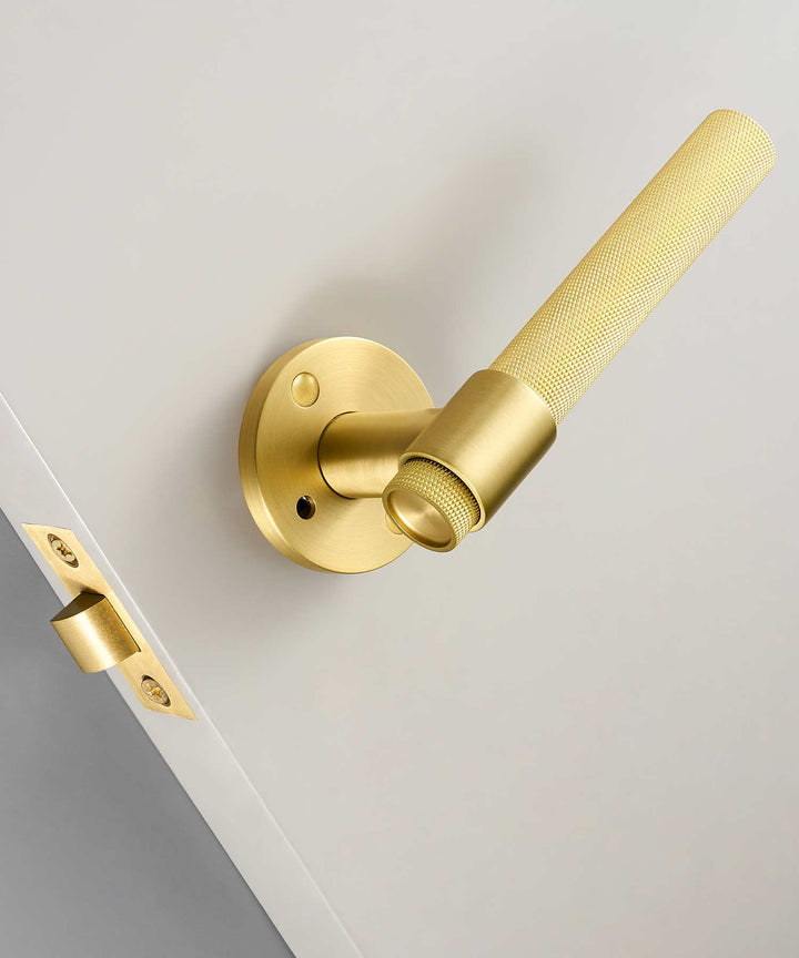 ECHELON Solid Brass Knurled premium Door Lever Handle Set, premium internal door handle set, premium bathroom door handles, privacy door handle - Satin Brass