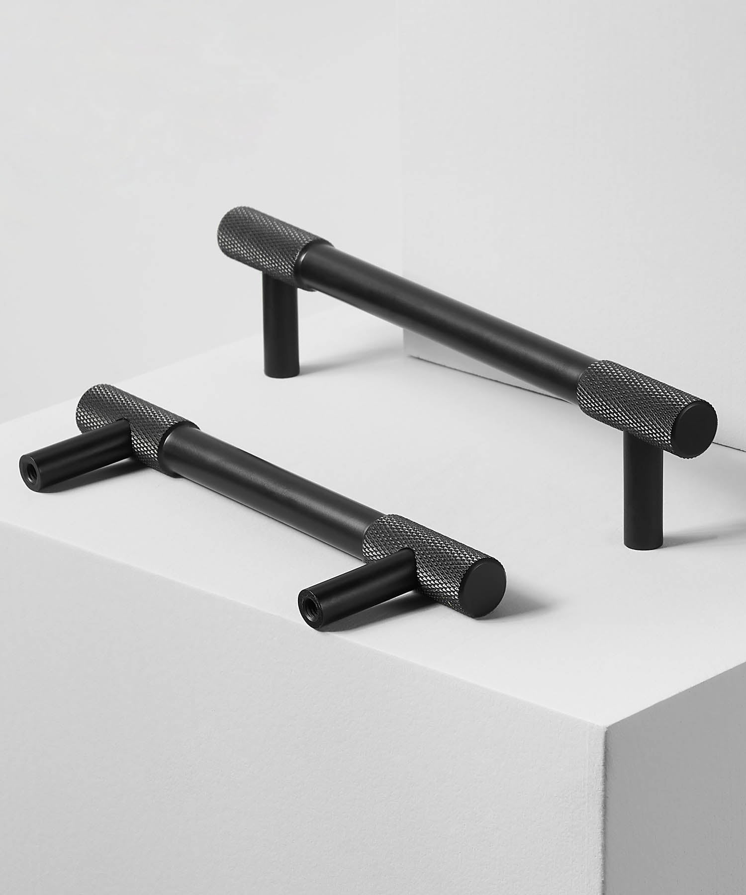 EDGE Knurled Solid Brass Kitchen & Handle, premium quality