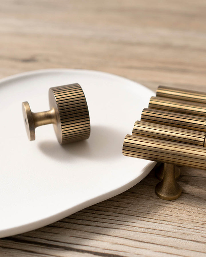 LINIA Solid Brass Cabinet Knob - Luxury Handles
