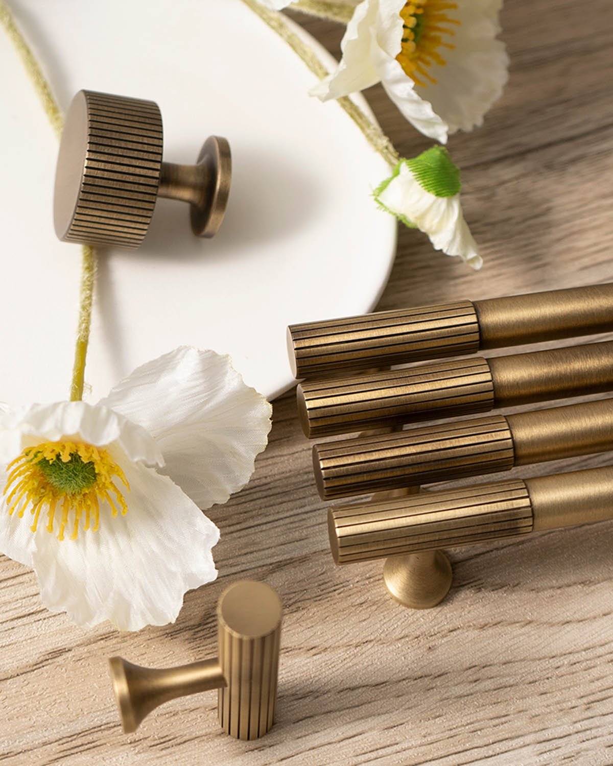 5 Pack Solid Brass Cabinet Knobs - Matt Gold, 1.1 Inch Diameter, Modern Drawer Pulls For Kitchen & Wardrobe